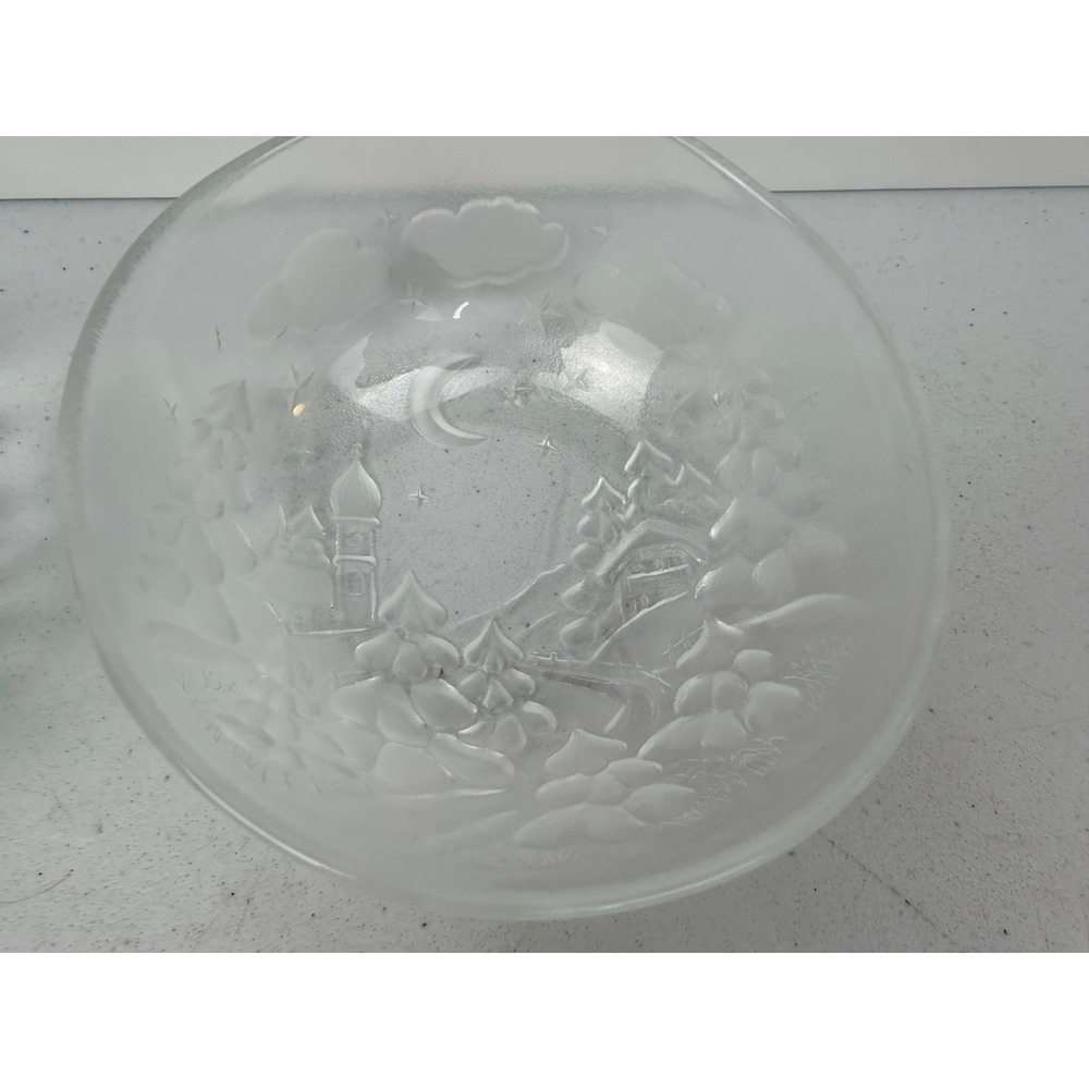 Vintage Frosted Glass Winter Scene Bowls Set of 4 Christmas Village Moon Stars - Picture 7 of 8